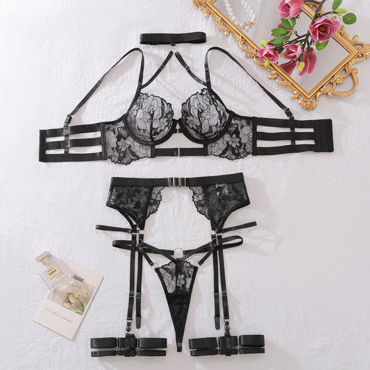 CLAIRE - Three-piece underwear set